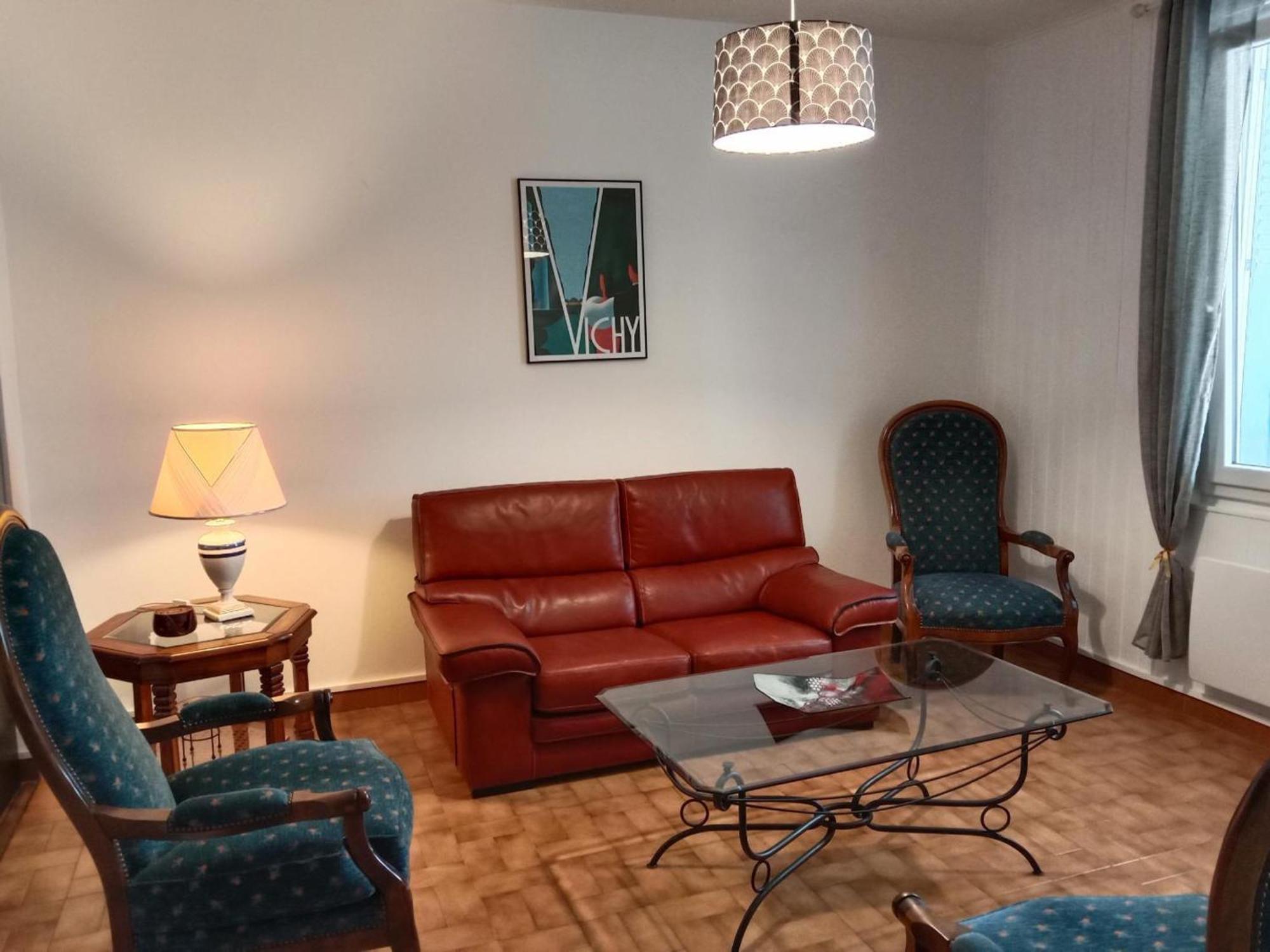 Maison Renovee Proche Vichy : 3 Chambres, Cour Fermee, Tout Inclus, Ideal Curistes Et Activites Naturelles - Fr-1-489-481 Bellerive-sur-Allier Exterior foto